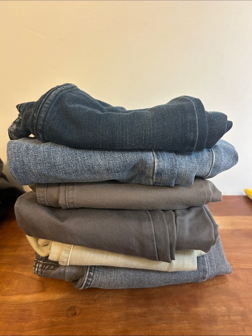 Levi's Men's Slim Jeans LOT - Dark Blue, Light Blue, Gray, Brown, Cream. 30/30